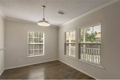 138 Varsity Drive, Huntsville, TX 77340 - Photo 8