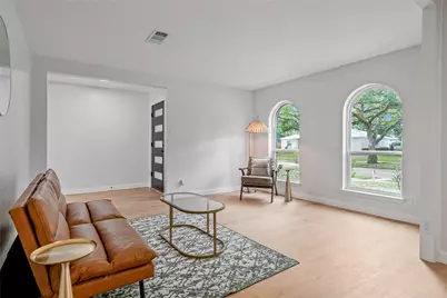 6114 Valkeith Drive, Houston, TX 77096 - Photo 6
