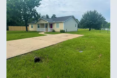 1592 Dr Martin Luther King Drive, Montgomery, TX 77356 - Photo 2