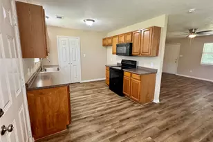 1592 Dr Martin Luther King Dr, Montgomery, TX 77356 - Photo 12