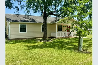 1592 Dr Martin Luther King Drive, Montgomery, TX 77356 - Photo 4