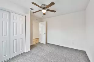 105 Live Oak St, Baytown, TX 77520 - Photo 14