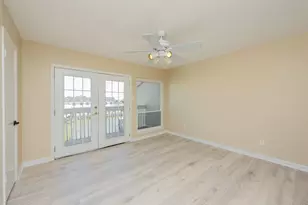 13 Mariner Village Dr, Seabrook, TX 77586 - Photo 28