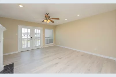 13 Mariner Village Drive, Seabrook, TX 77586 - Photo 16