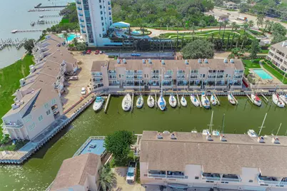 13 Mariner Village Drive, Seabrook, TX 77586 - Photo 8
