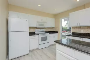 13 Mariner Village Dr, Seabrook, TX 77586 - Photo 24