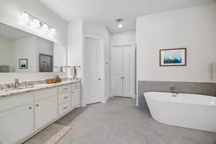 111 N Bimini Twist Cir, The Woodlands, TX 77375 - Photo 16