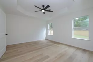 1241 Chateau Woods Pkwy Dr, Conroe, TX 77385 - Photo 22