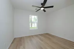 1241 Chateau Woods Pkwy Dr, Conroe, TX 77385 - Photo 30