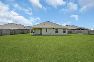 4802 Penton Mdw Ln, Rosharon, TX 77583 - Photo 4