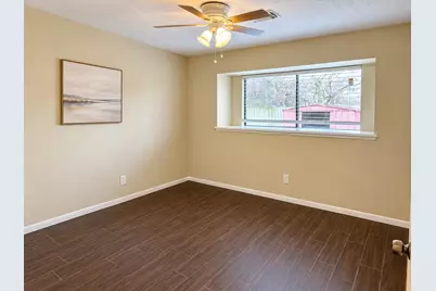 3115 Edgewood, Dickinson, TX 77539 - Photo 6