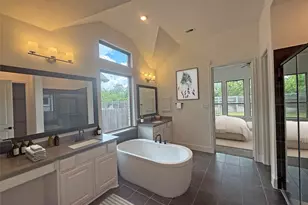 15423 Sun Rose St, Conroe, TX 77302 - Photo 8