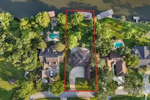 713 Bayou Crest Dr, Dickinson, TX 77539 - Photo 4