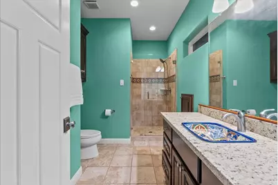 713 Bayou Crest Drive, Dickinson, TX 77539 - Photo 32