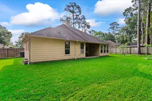 754 Forest Ln Dr, Conroe, TX 77302 - Photo 16