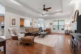 754 Forest Ln Dr, Conroe, TX 77302 - Photo 2