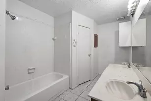 10020 Ridgecoral Dr, Houston, TX 77038 - Photo 18