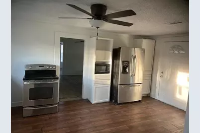 2115 Bonnie Street, Orange, TX 77630 - Photo 6