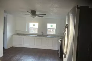 2115 Bonnie St, Orange, TX 77630 - Photo 8