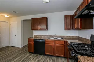 14411 Cannata Dr, Houston, TX 77045 - Photo 2