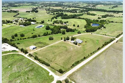 4305 Boggy Creek Road, Brenham, TX 77833 - Photo 2