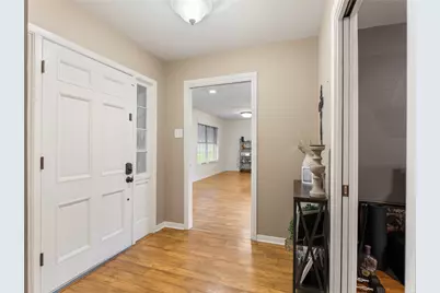202 W West Street, El Campo, TX 77437 - Photo 2
