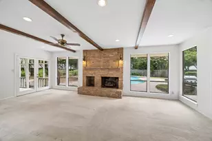 2310 Mill Lake Dr, Kingwood, TX 77339 - Photo 4