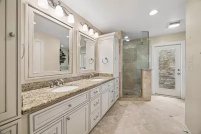 2310 Mill Lake Drive, Kingwood, TX 77339 - Photo 14