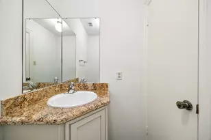 2310 Mill Lake Dr, Kingwood, TX 77339 - Photo 10