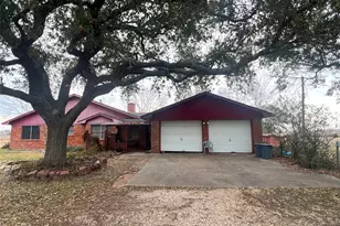 270 Bode St, El Campo, TX 77437 - Photo 24
