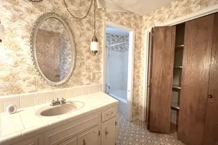 270 Bode St, El Campo, TX 77437 - Photo 16