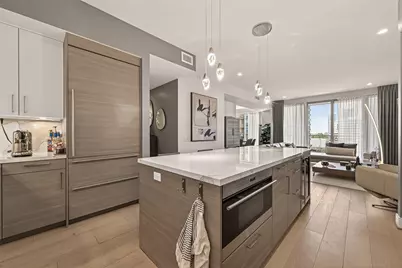 2047 Westcreek Lane #601, Houston, TX 77027 - Photo 8