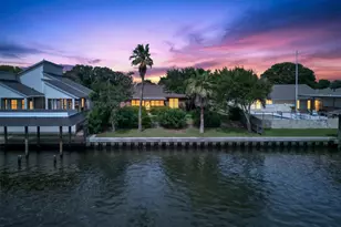 61 Lebrun Ct, Galveston, TX 77551 - Photo 1