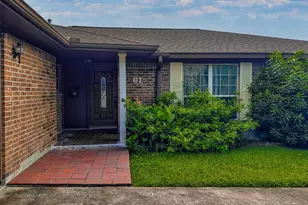 61 Lebrun Ct, Galveston, TX 77551 - Photo 6