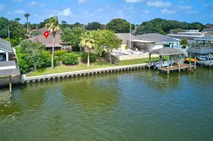 61 Lebrun Ct, Galveston, TX 77551 - Photo 4