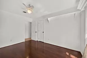 61 Lebrun Ct, Galveston, TX 77551 - Photo 8