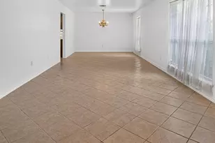 61 Lebrun Ct, Galveston, TX 77551 - Photo 32