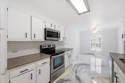 1572 Marshall Woods Drive, Beaumont, TX 77706 - Photo 14
