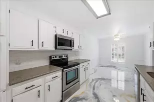 1572 Marshall Woods Dr, Beaumont, TX 77706 - Photo 14