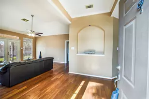 14420 Walters Rd, Houston, TX 77014 - Photo 4