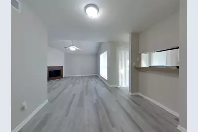 7717 Intrepid Street, Houston, TX 77072 - Photo 4