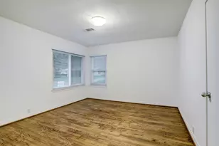 2803 Ashwood St, Houston, TX 77025 - Photo 16