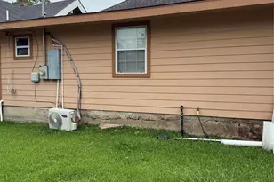 2145 5th St, Port Arthur, TX 77640 - Photo 20