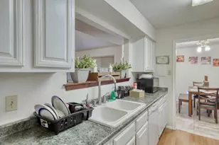 2525 Longmire Dr, College Station, TX 77845 - Photo 8