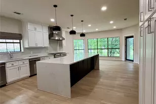 132 Mockingbird Ln, Livingston, TX 77351 - Photo 8