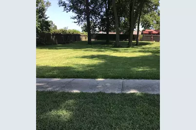 6723 Sandy Oaks Drive, Houston, TX 77050 - Photo 1