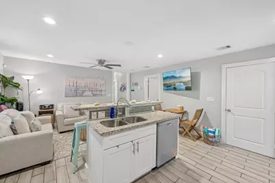 1022 Avenue L, Galveston, TX 77550 - Photo 24