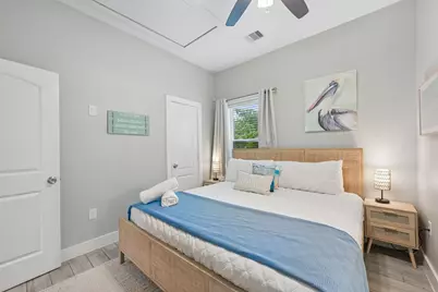 1022 Avenue L, Galveston, TX 77550 - Photo 44