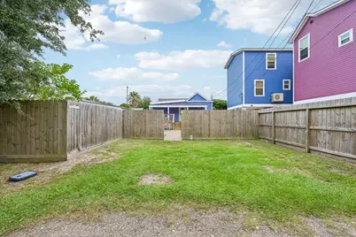 1022 Avenue L, Galveston, TX 77550 - Photo 70