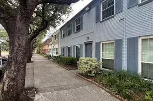 11609 Chimney Rock Rd, Houston, TX 77035 - Photo 10